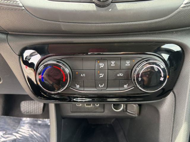 Used 2023 Buick Encore GX Preferred w/ Cold Weather Comfort Package FWD image 21