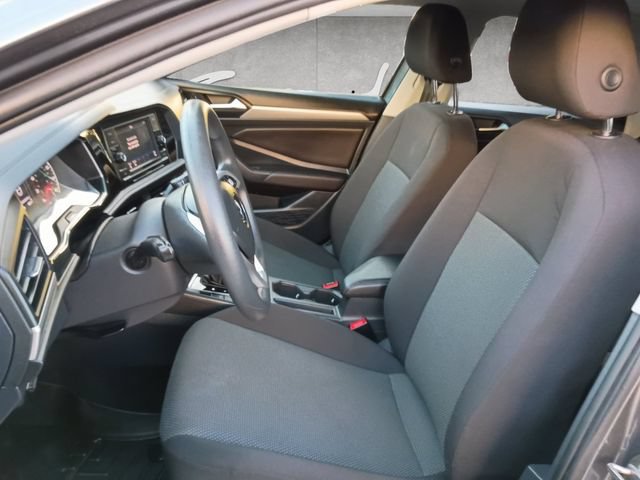 Used 2019 Volkswagen Jetta S w/ Driver Assistance Package FWD image 19