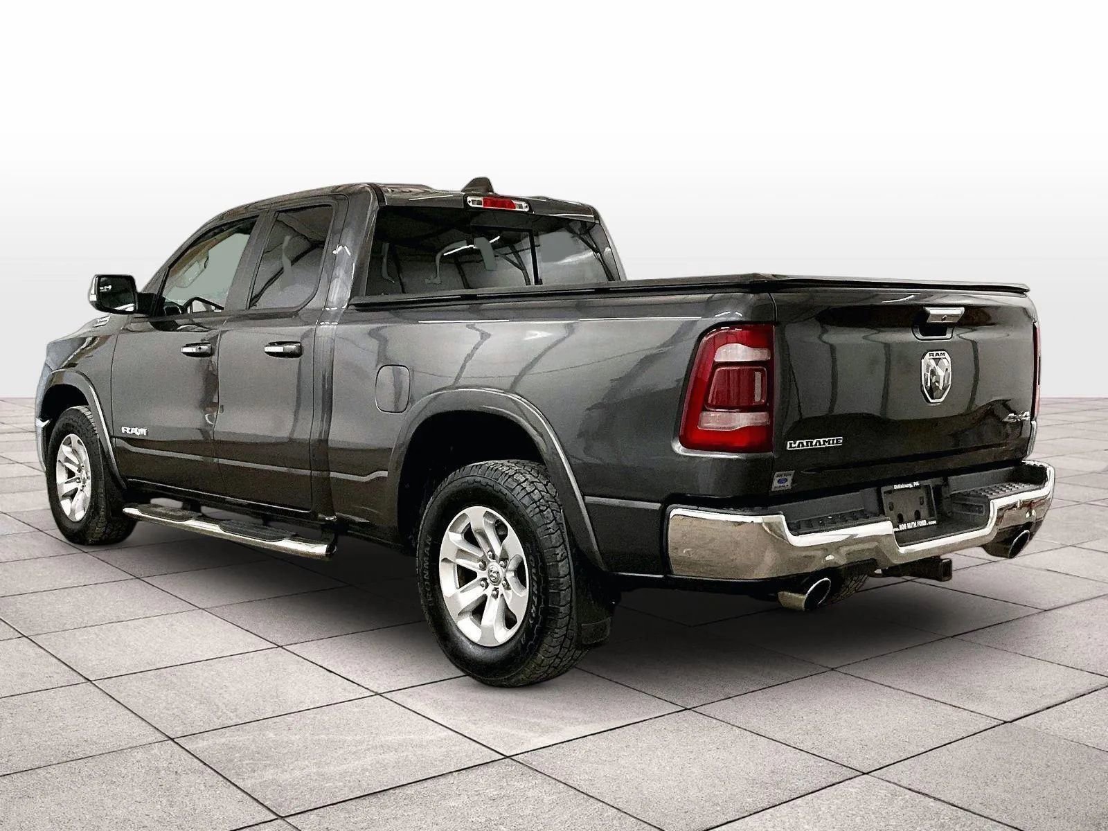Used 2019 RAM 1500 Laramie image 10