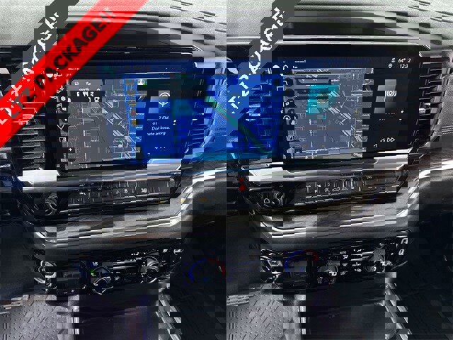 Used 2023 Chevrolet Silverado 1500 LTZ w/ LTZ Premium Package image 14