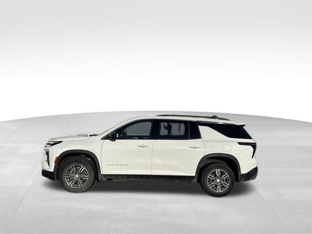 Used 2024 Chevrolet Traverse LT AWD/4WD image 4