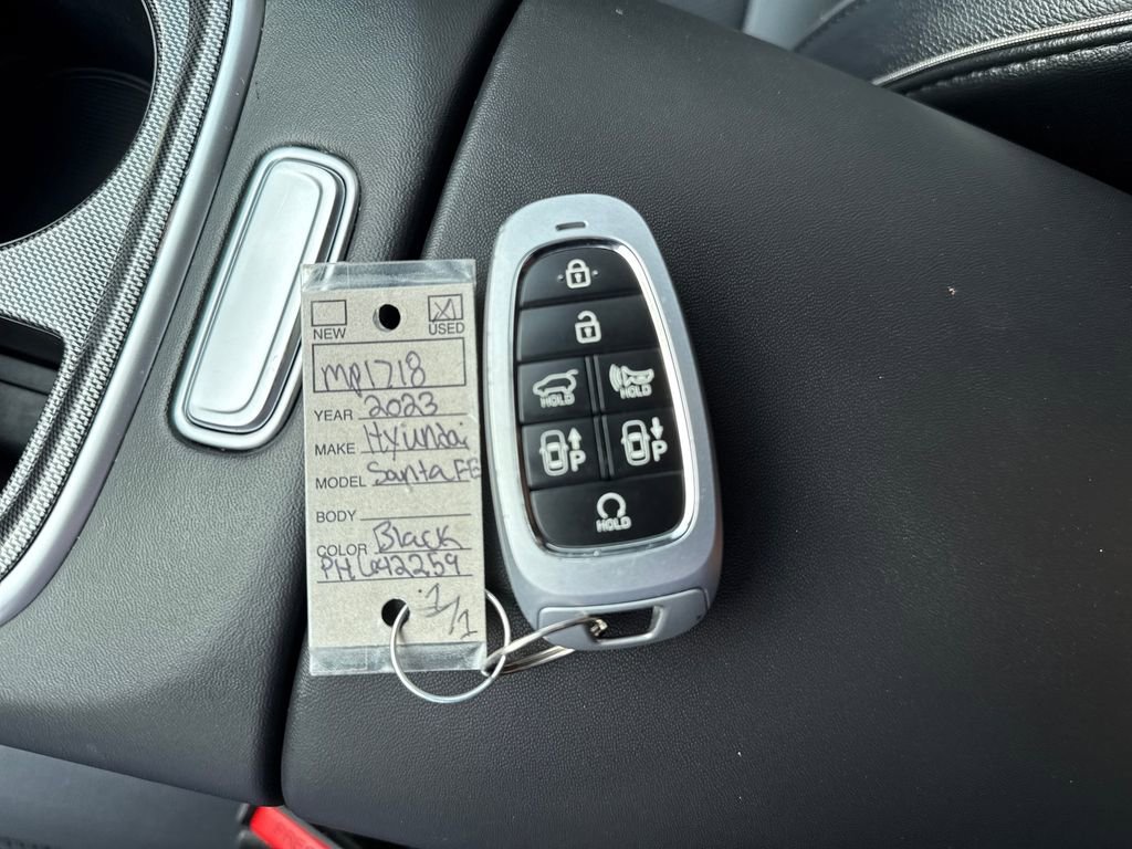 Used 2023 Hyundai Santa Fe Limited image 44