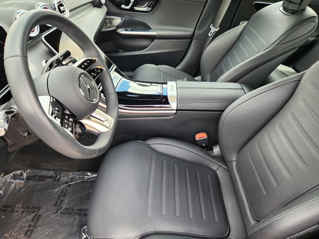Used 2026 Mercedes-Benz C 43 AMG 4MATIC Sedan image 12