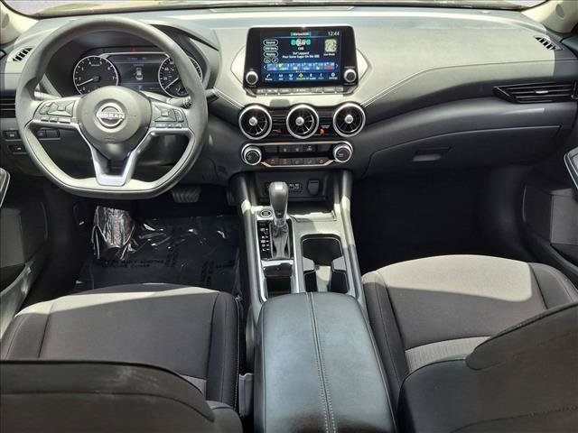 Used 2024 Nissan Sentra SV FWD image 16