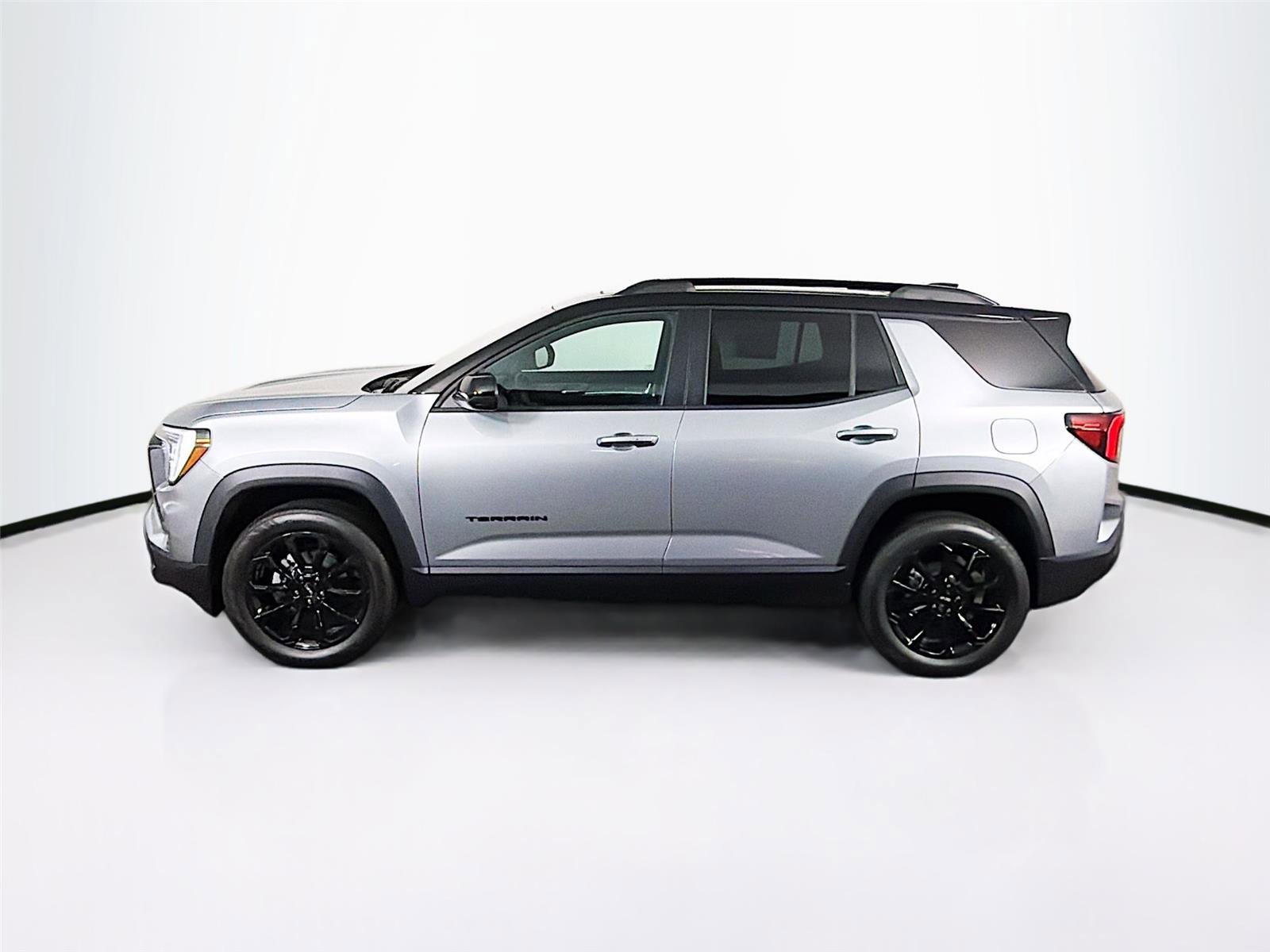 New 2026 GMC Terrain Elevation w/ Elevation Premium Package image 4