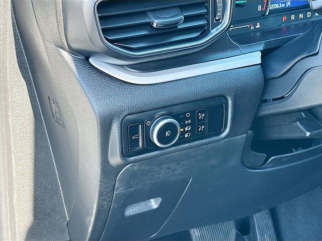 Used 2024 Ford Explorer XLT w/ Equipment Group 202A image 10
