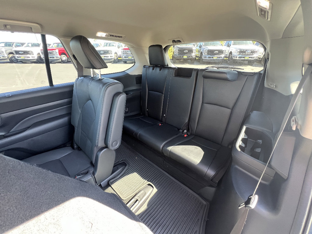 Used 2024 Toyota Grand Highlander AWD image 31
