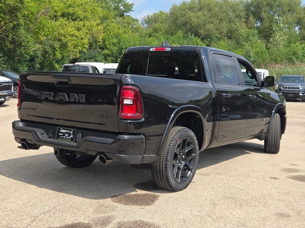 New 2027 RAM 1500 Laramie w/ Night Edition AWD/4WD image 10