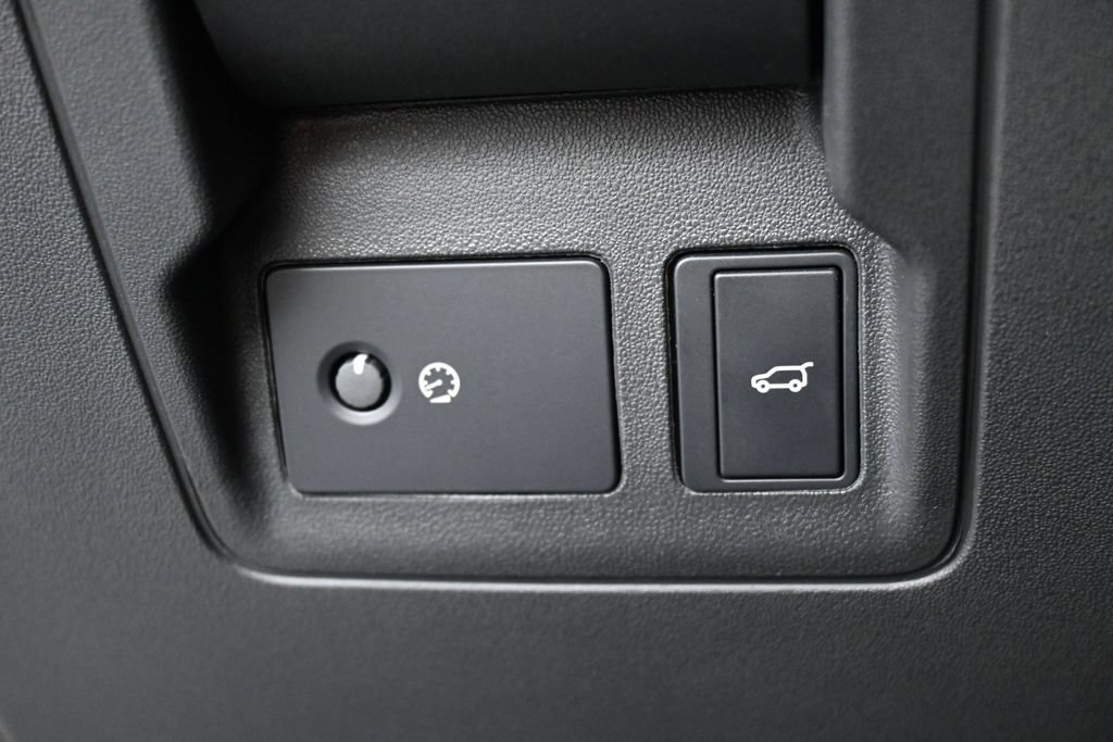 Used 2023 Land Rover Range Rover Velar R-Dynamic S AWD/4WD image 21