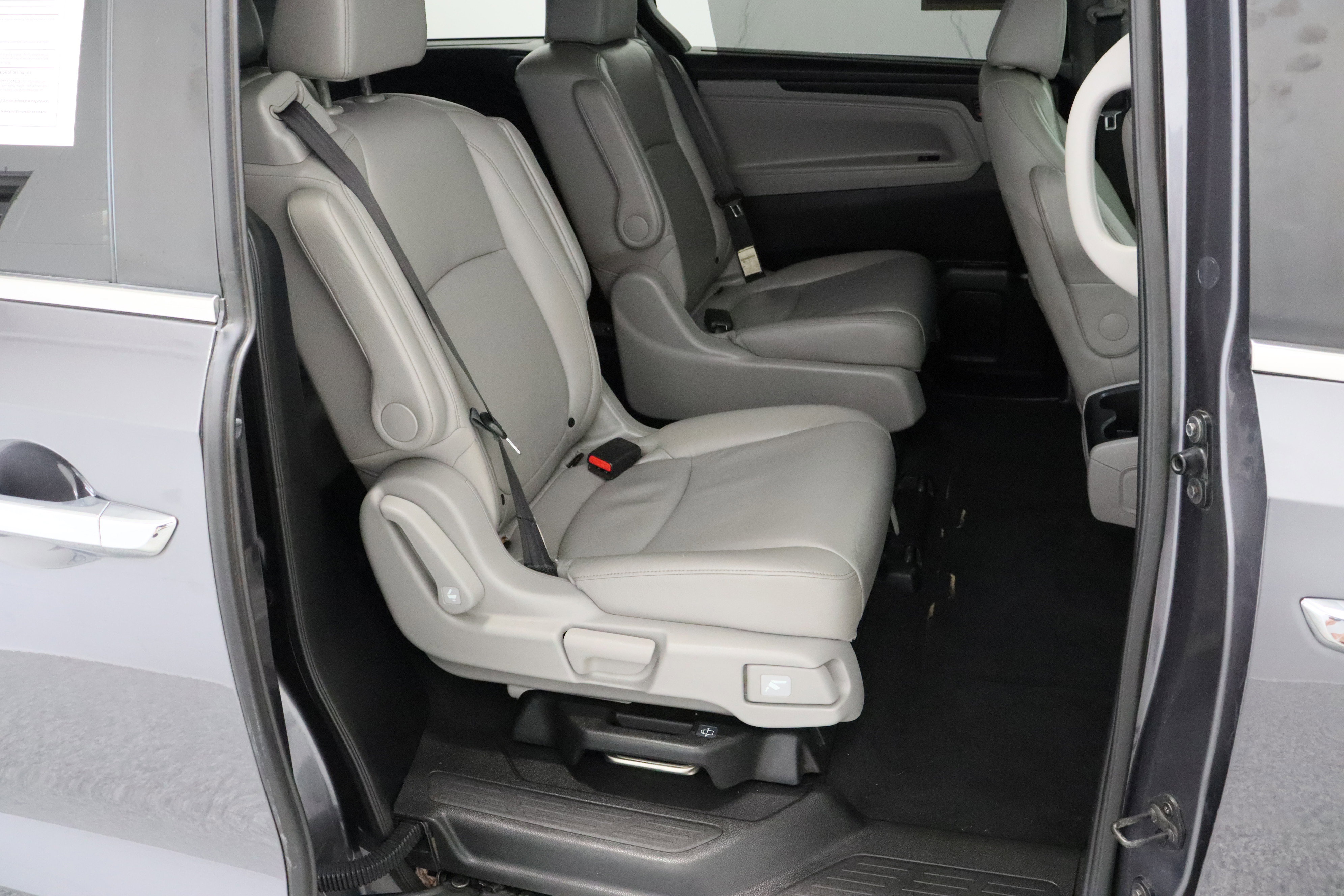 Used 2019 Honda Odyssey EX-L image 37
