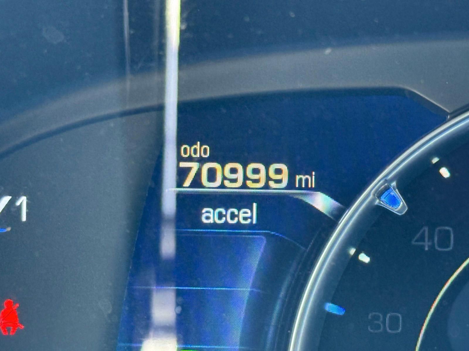 Used 2014 Cadillac ELR FWD image 41