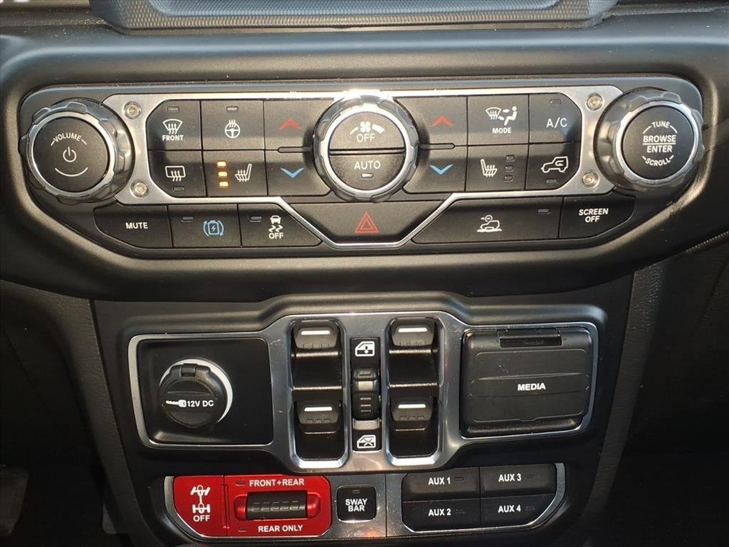 Used 2023 Jeep Wrangler Unlimited Rubicon 4xe w/ Steel Bumper Group image 21