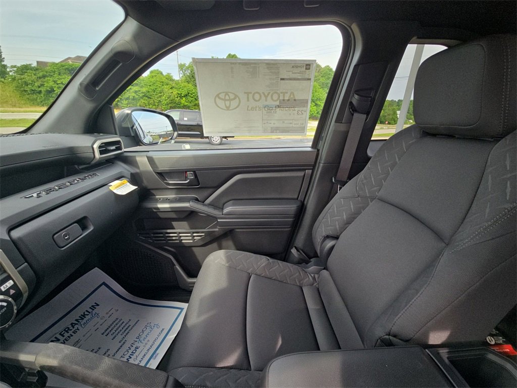 New 2025 Toyota Tacoma SR image 13