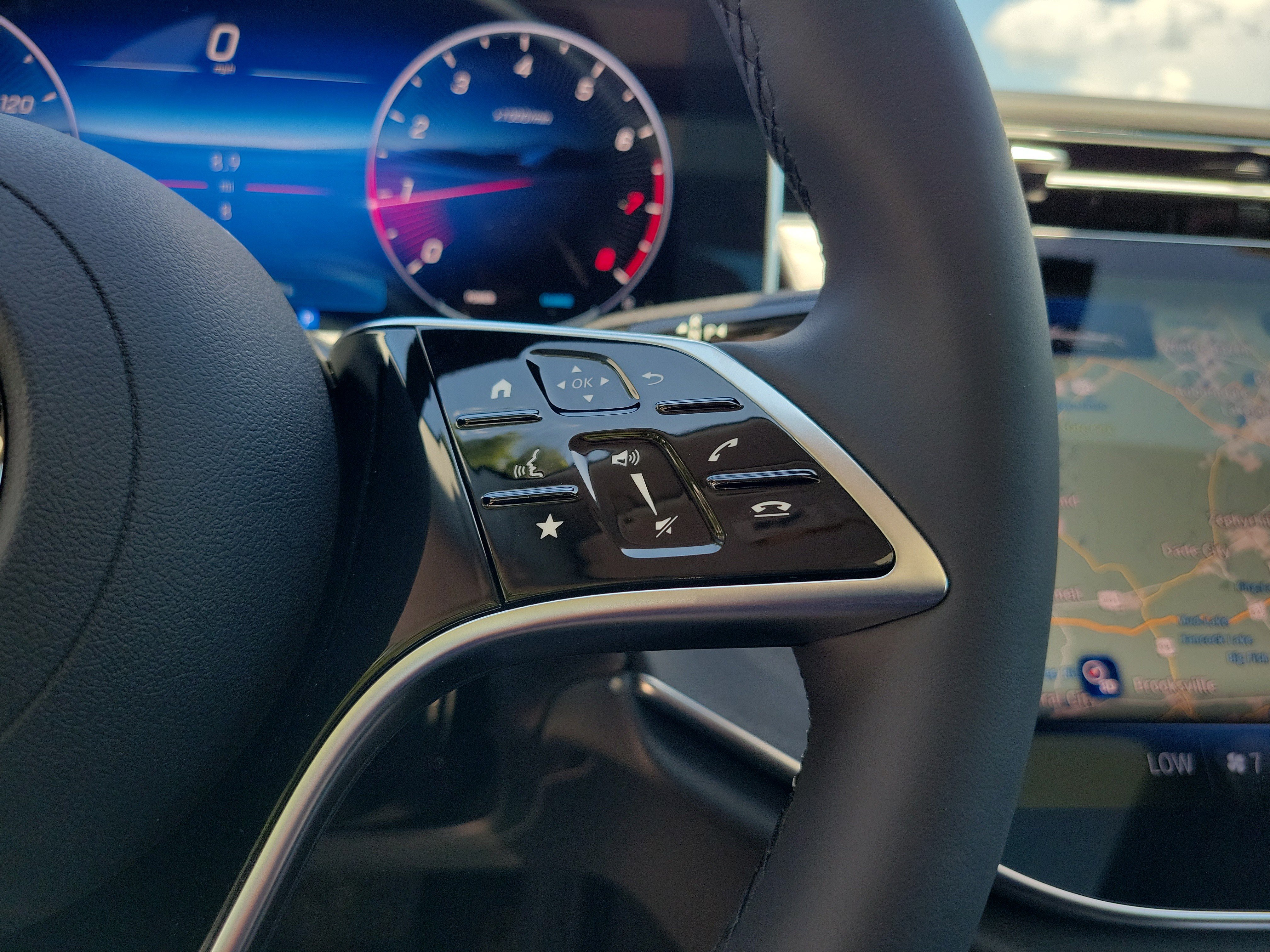 New 2026 Mercedes-Benz E 350 Sedan image 25