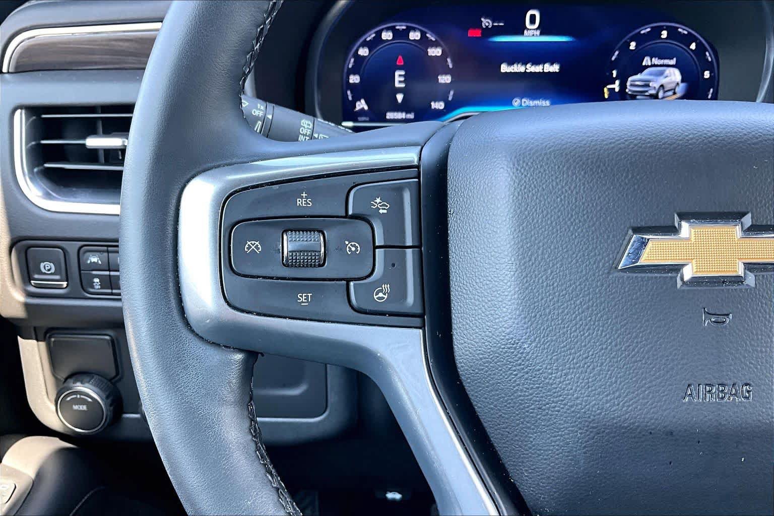 Used 2024 Chevrolet Tahoe LT w/ Luxury Package RWD image 24