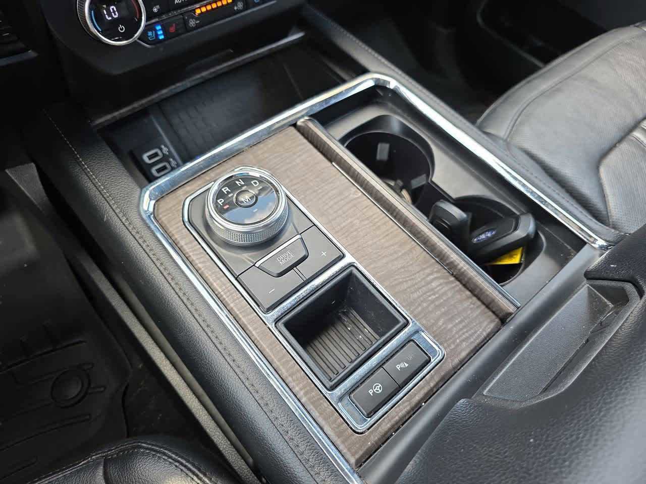 Used 2019 Ford Expedition Limited w/ Special Edition Package RWD image 26