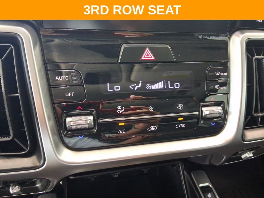 Used 2021 Kia Sorento EX AWD/4WD image 13