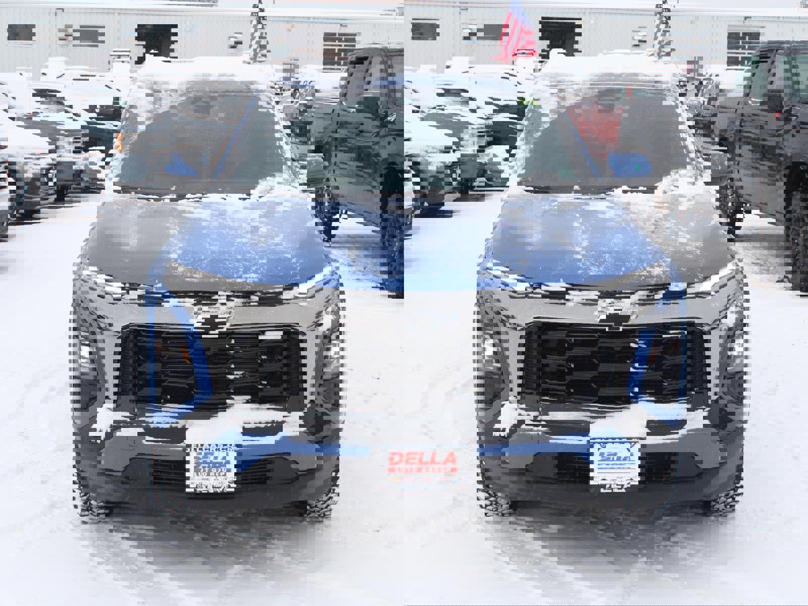 New 2026 Chevrolet Equinox ACTIV w/ Convenience Package III image 2