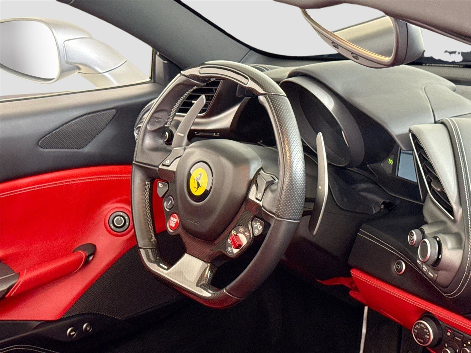 Used 2019 Ferrari 488 Spider RWD image 29