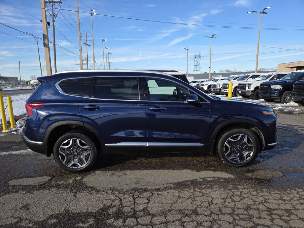 Used 2022 Hyundai Santa Fe Limited w/ Cargo Package image 17