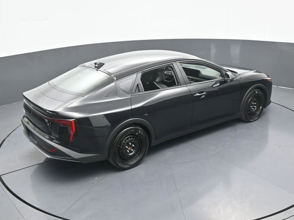 Used 2025 Kia K4 LX image 52