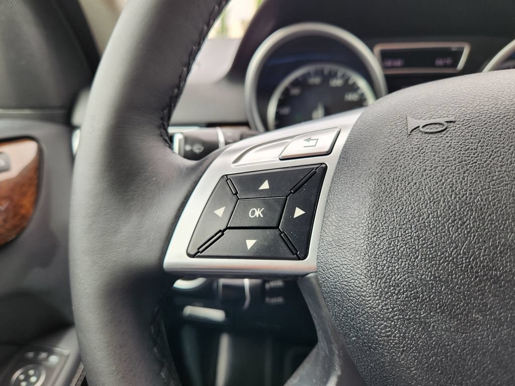 Used 2012 Mercedes-Benz ML 350 4MATIC image 28