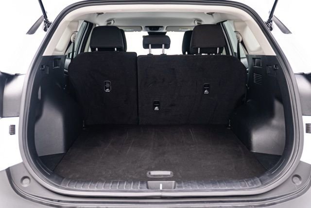 Used 2025 Kia Sportage LX image 27