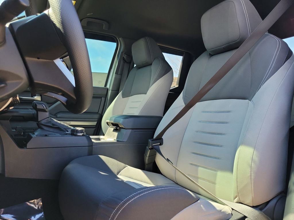 Used 2024 Toyota Tacoma TRD Off-Road image 18