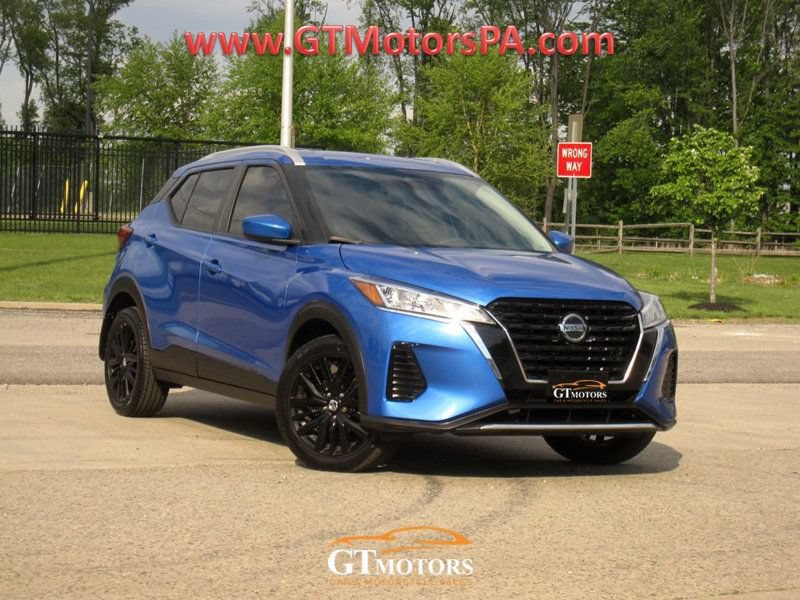 Used 2021 Nissan Kicks SV FWD image 1