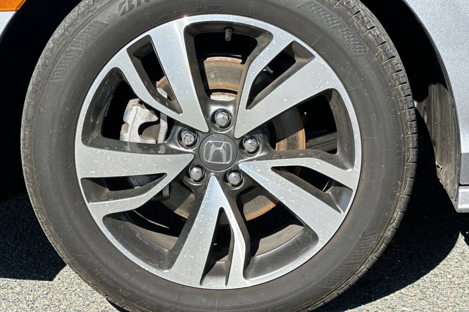 Certified 2024 Honda Odyssey Touring image 28