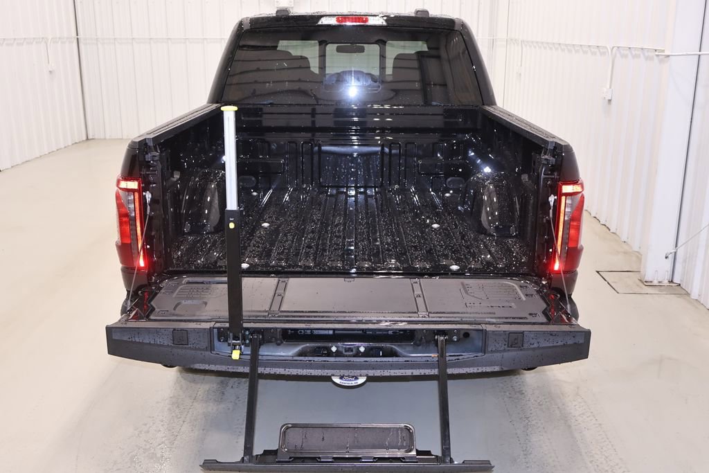 New 2026 Ford F150 XLT image 32