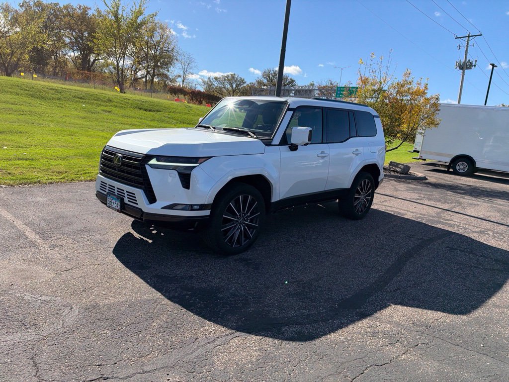 Certified 2024 Lexus GX 550 w/ Accessory Package (2T) AWD/4WD image 6