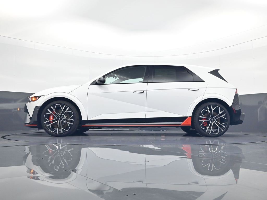 New 2025 Hyundai Ioniq 5 N image 28