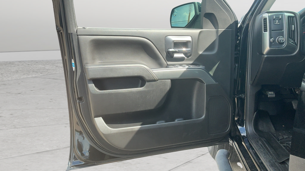 Used 2019 Chevrolet Silverado 1500 LT w/ Texas Edition RWD image 18