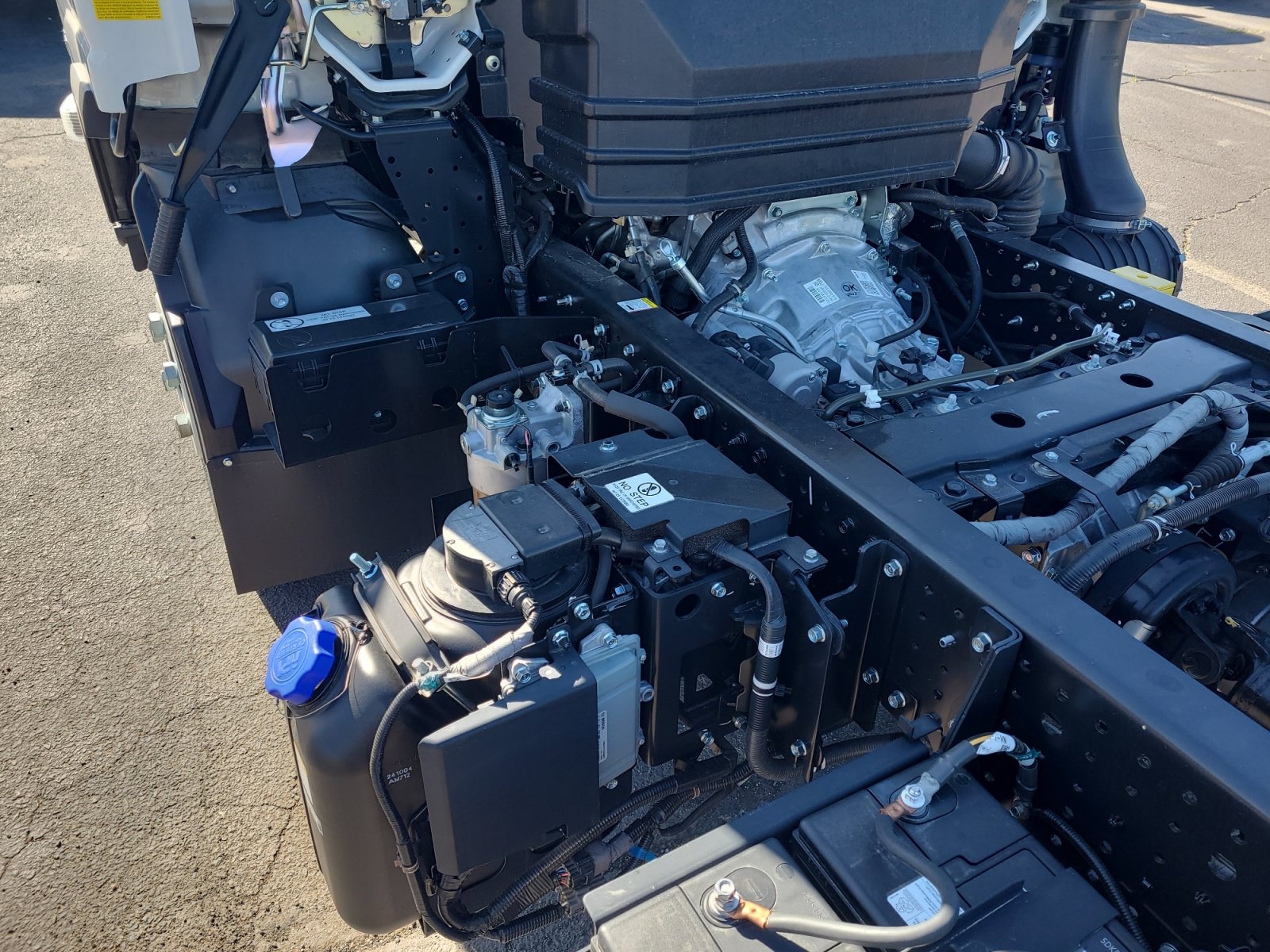 New 2025 Chevrolet Low Cab Forward 5500 XD RWD image 32