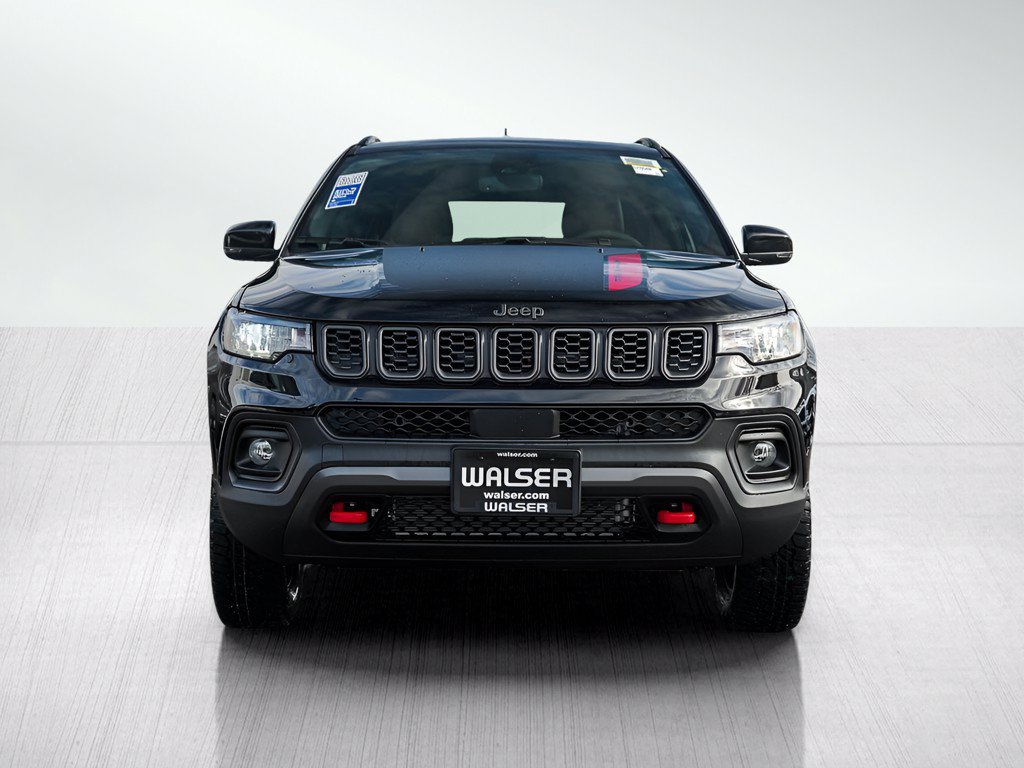 New 2026 Jeep Compass Trailhawk w/ Trailer Tow Group AWD/4WD image 2