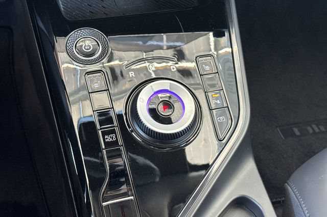 Certified 2024 Kia Niro Wind FWD image 29