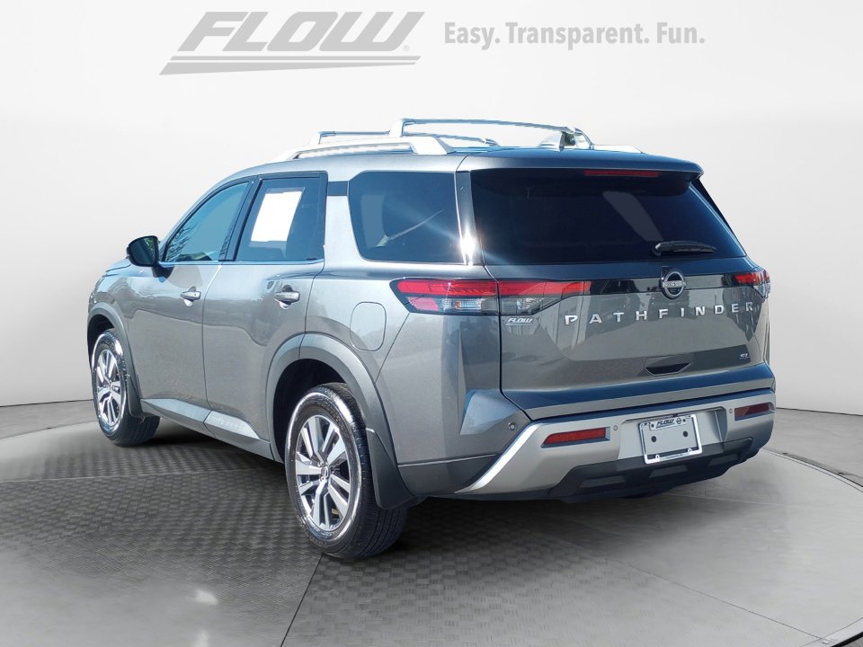 Used 2022 Nissan Pathfinder SL w/ Cargo Package image 6