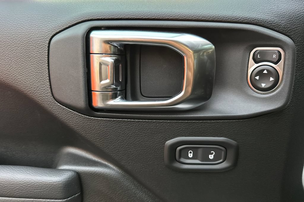 New 2026 Jeep Wrangler Unlimited Sport AWD/4WD image 11