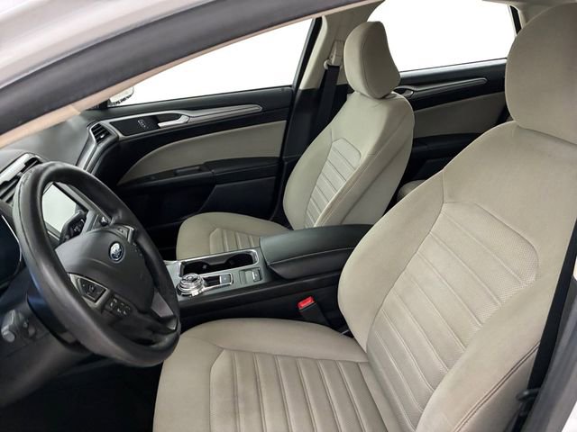 Used 2020 Ford Fusion S FWD image 12