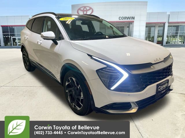 Used 2025 Kia Sportage SX image 2