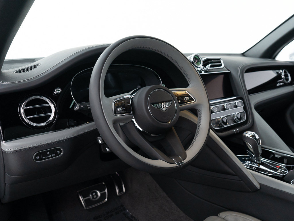 New 2026 Bentley Bentayga Extended Wheelbase AWD/4WD image 14