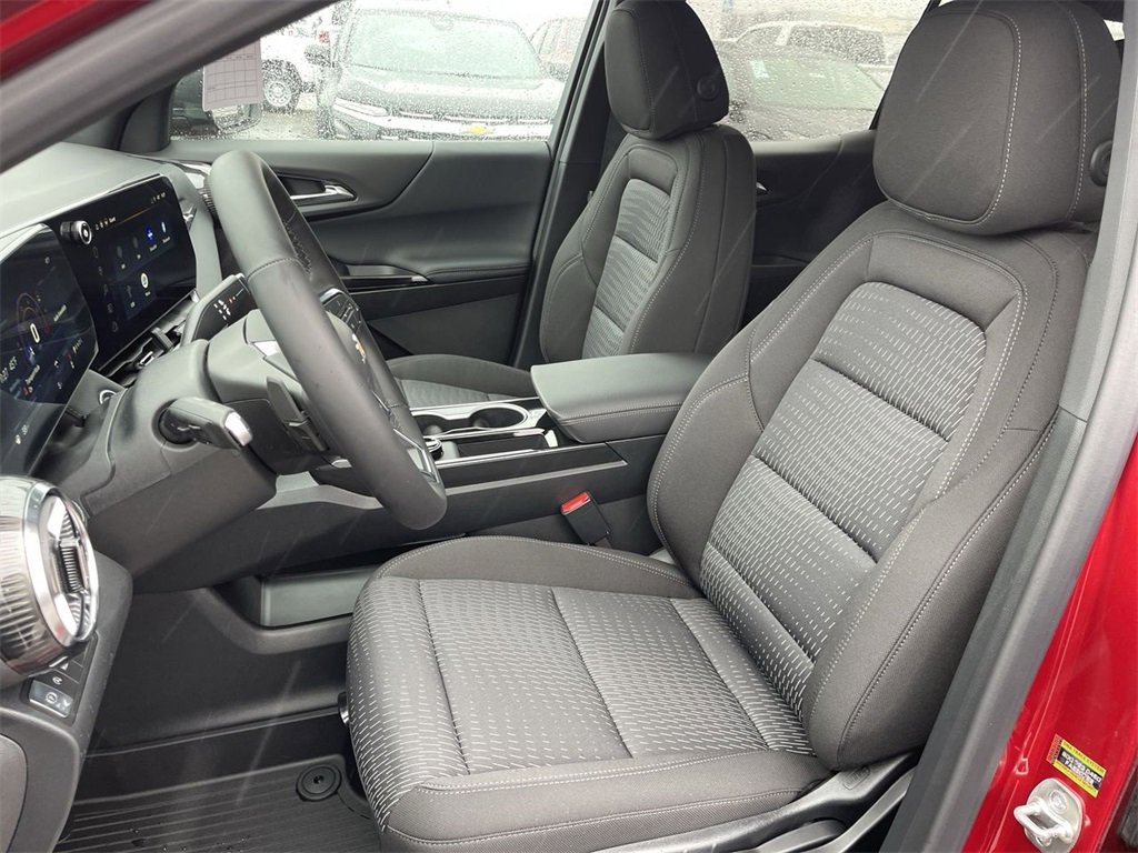 New 2026 Chevrolet Equinox LT w/ Safety and Technology Package image 11