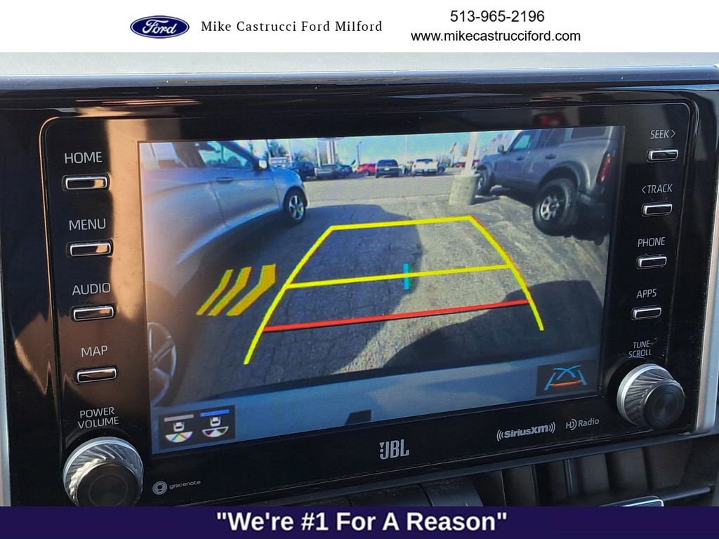 Used 2021 Toyota RAV4 XLE Premium image 14