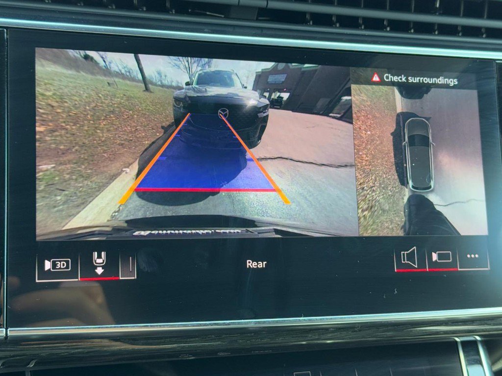 Used 2025 Audi Q7 3.0T Premium w/ Convenience Package image 22