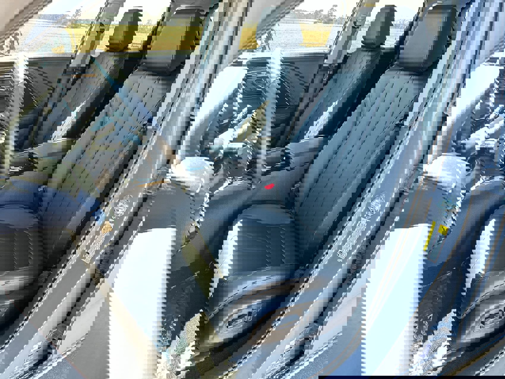 Used 2025 Acura ADX FWD image 11