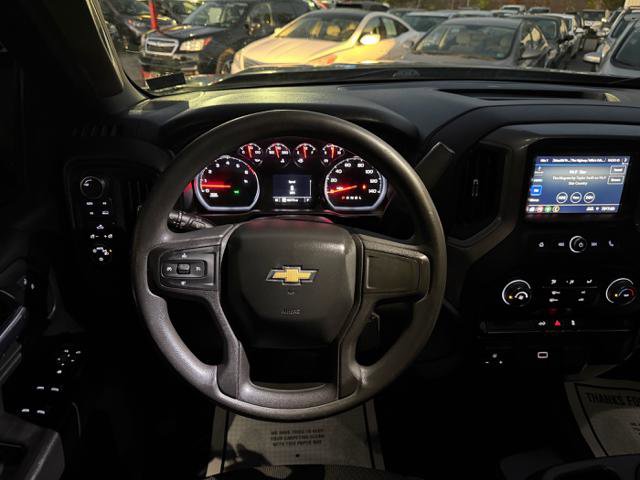 Used 2020 Chevrolet Silverado 1500 Custom w/ Custom Value Package image 19
