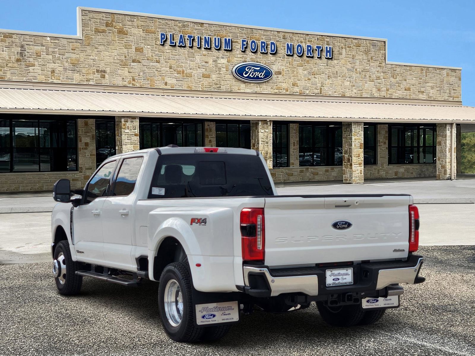 New 2026 Ford F350 Lariat w/ Lariat Premium Package image 4