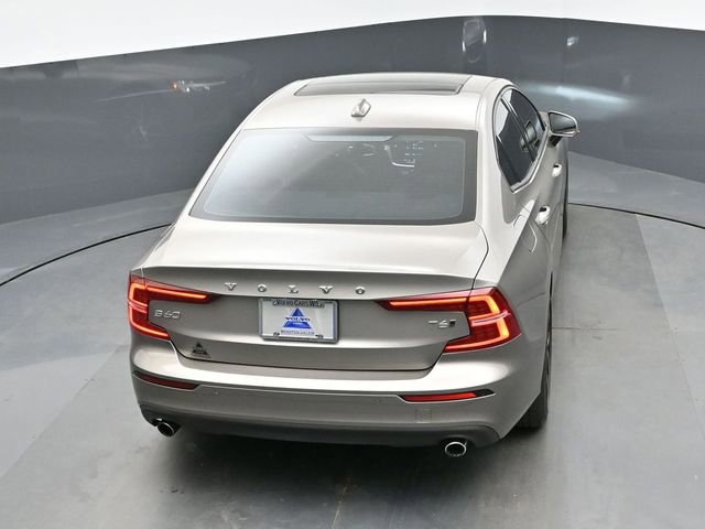 Used 2019 Volvo S60 T6 Momentum w/ Premium Package image 42