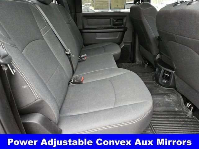 Used 2024 RAM 2500 Tradesman w/ Chrome Appearance Group image 33